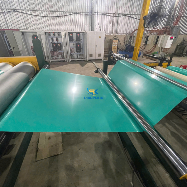 Bảng nhựa mềm trong suốt màu PVC